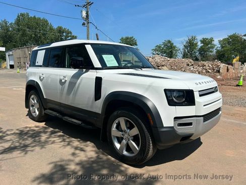 Used 2023 Land Rover Defender 110 SE AWD/4WD image 7