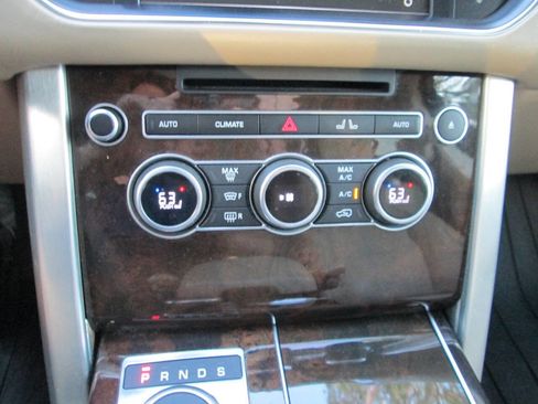 Used 2016 Land Rover Range Rover Long Wheelbase Supercharged image 8