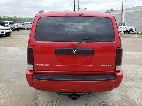 Used 2011 Dodge Nitro Heat AWD/4WD image 5