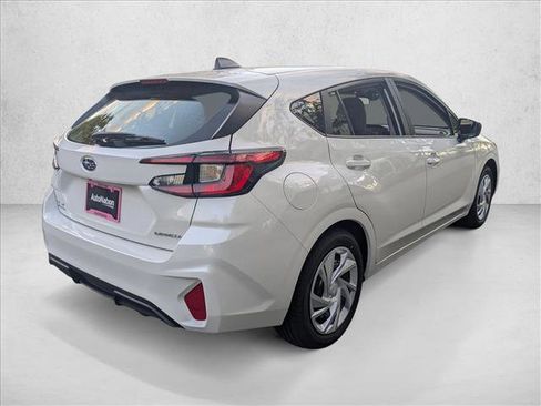 Used 2025 Subaru Impreza 2.0i image 2