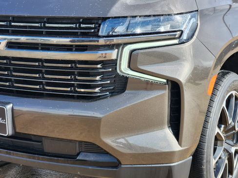 Used 2021 Chevrolet Tahoe RST w/ Rear Media and Nav Package RWD image 10