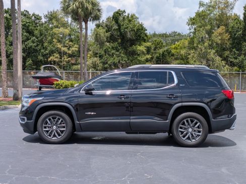 Used 2019 GMC Acadia SLT FWD image 3
