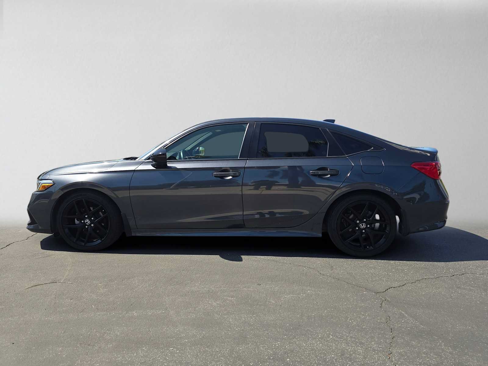 Used 2024 Honda Civic Sport image 6