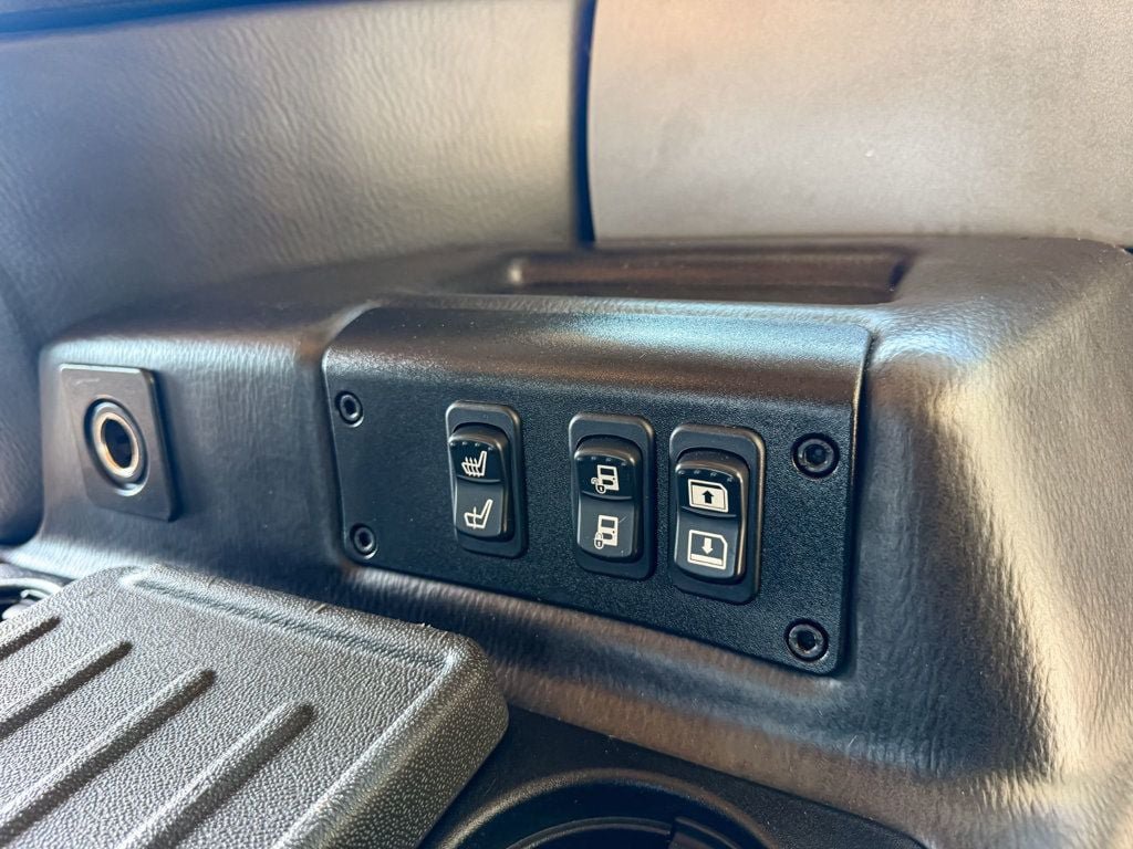 Used 2006 HUMMER H1 4-Door Wagon AWD/4WD image 85