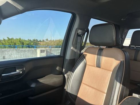 Used 2023 Chevrolet Silverado 1500 Custom Trail Boss image 30