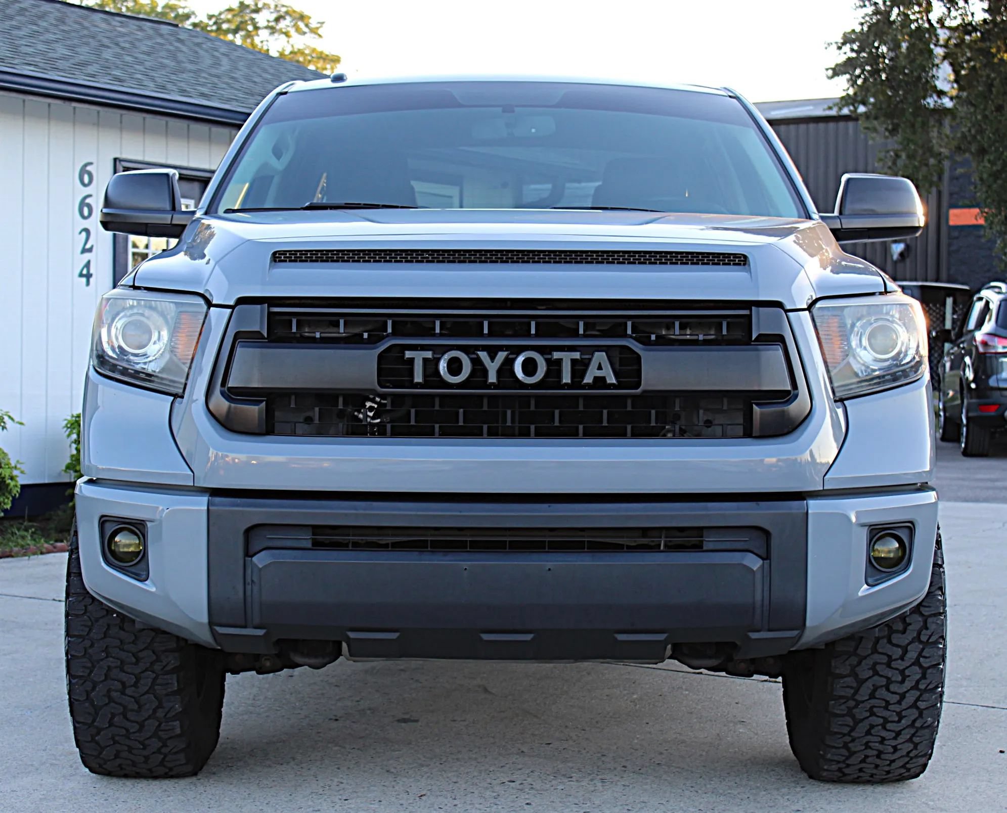 Used 2017 Toyota Tundra TRD Pro AWD/4WD image 8