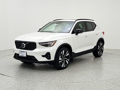 Used 2023 Volvo XC40 B5 Ultimate w/ Climate Package