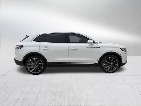 Used 2023 Lincoln Nautilus Reserve w/ Equipment Group 202A AWD/4WD image 5