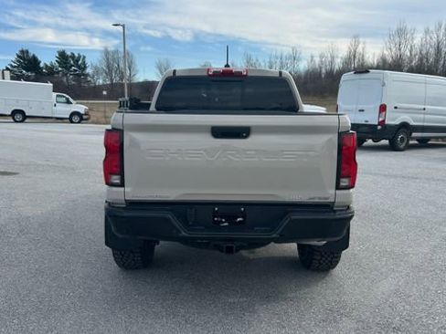 New 2026 Chevrolet Colorado ZR2 AWD/4WD image 4
