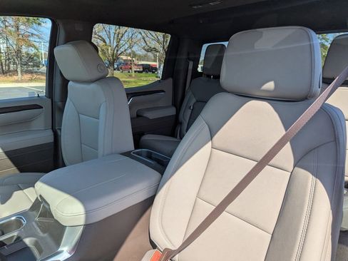 New 2026 GMC Sierra 1500 SLT w/ SLT Premium Plus Package AWD/4WD image 12