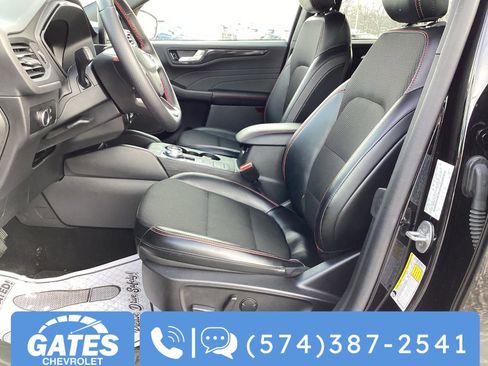 Used 2025 Ford Escape ST-Line image 14