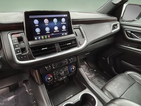 Used 2021 Chevrolet Suburban High Country w/ Premium Package image 25