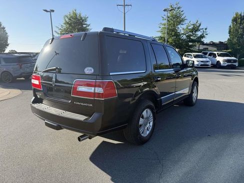 Used 2013 Lincoln Navigator 4WD w/ HD Trailer Tow Pkg image 7