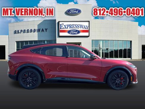 New 2025 Ford Mustang Mach-E Premium w/ Sport Appearance Package AWD/4WD image 5