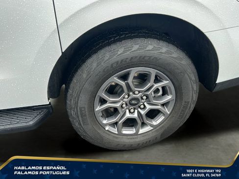 Used 2025 Ford Expedition Max Active AWD/4WD image 44