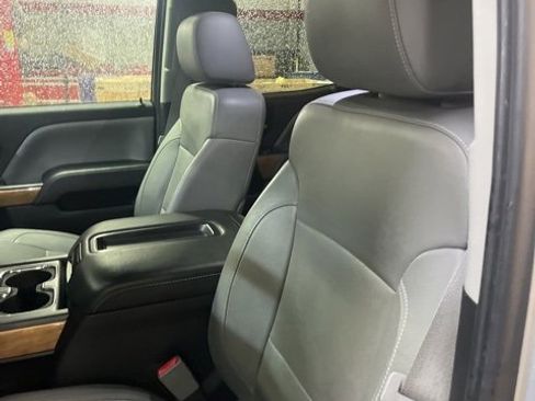 Used 2014 Chevrolet Silverado 1500 LTZ image 13