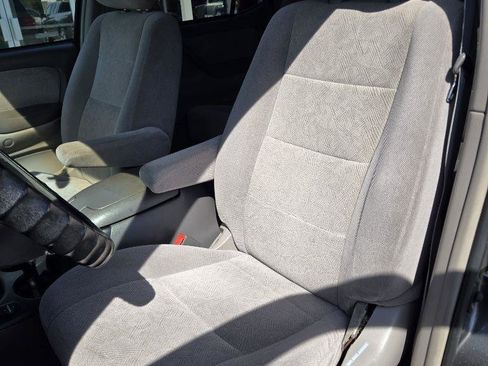 Used 2004 Toyota Sequoia SR5 image 10