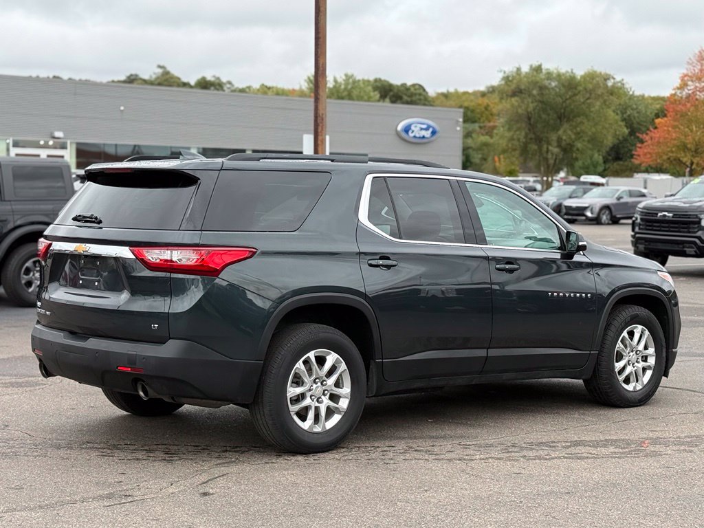 Used 2020 Chevrolet Traverse LT w/ Driver Confidence II Package AWD/4WD image 42