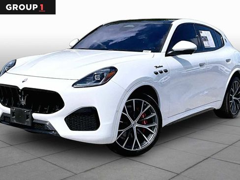 Used 2023 Maserati Grecale Modena AWD/4WD image 1