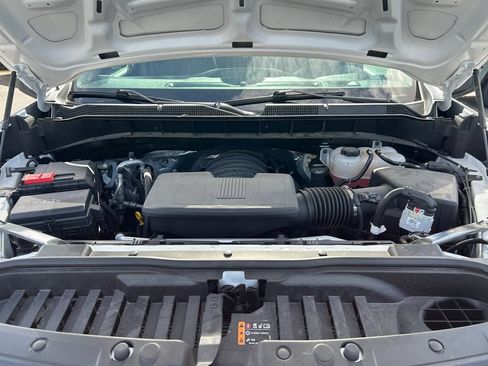 Used 2025 Chevrolet Silverado 1500 W/T RWD image 28