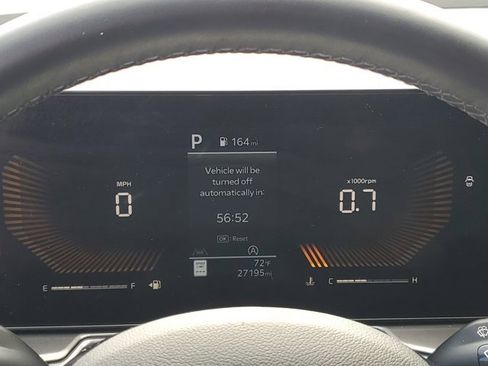 Used 2024 Kia Sorento S w/ Panoramic Sunroof Package image 22