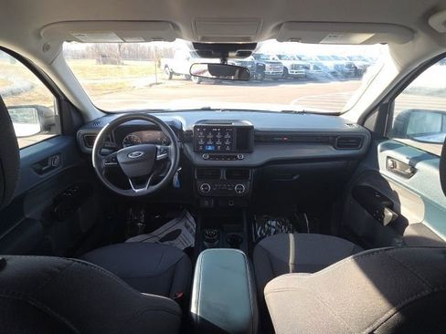 Used 2022 Ford Maverick XL image 17