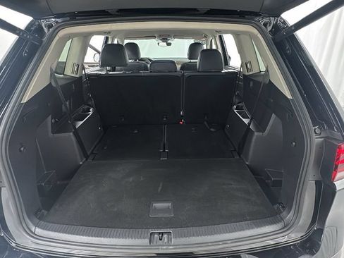 Used 2025 Volkswagen Atlas SE AWD/4WD image 15