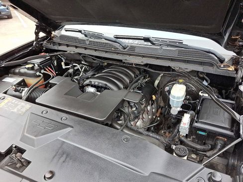 Used 2018 Chevrolet Silverado 1500 LT w/ Redline Edition image 27