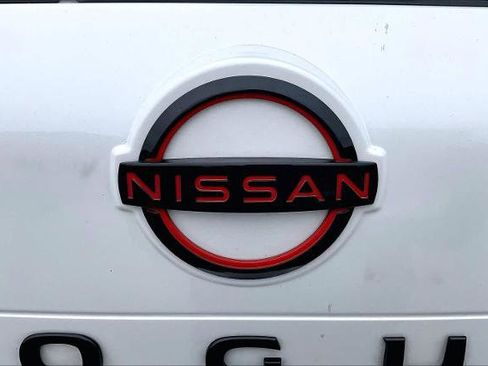 Certified 2025 Nissan Rogue SV w/ Rock Creek Premium Package image 29