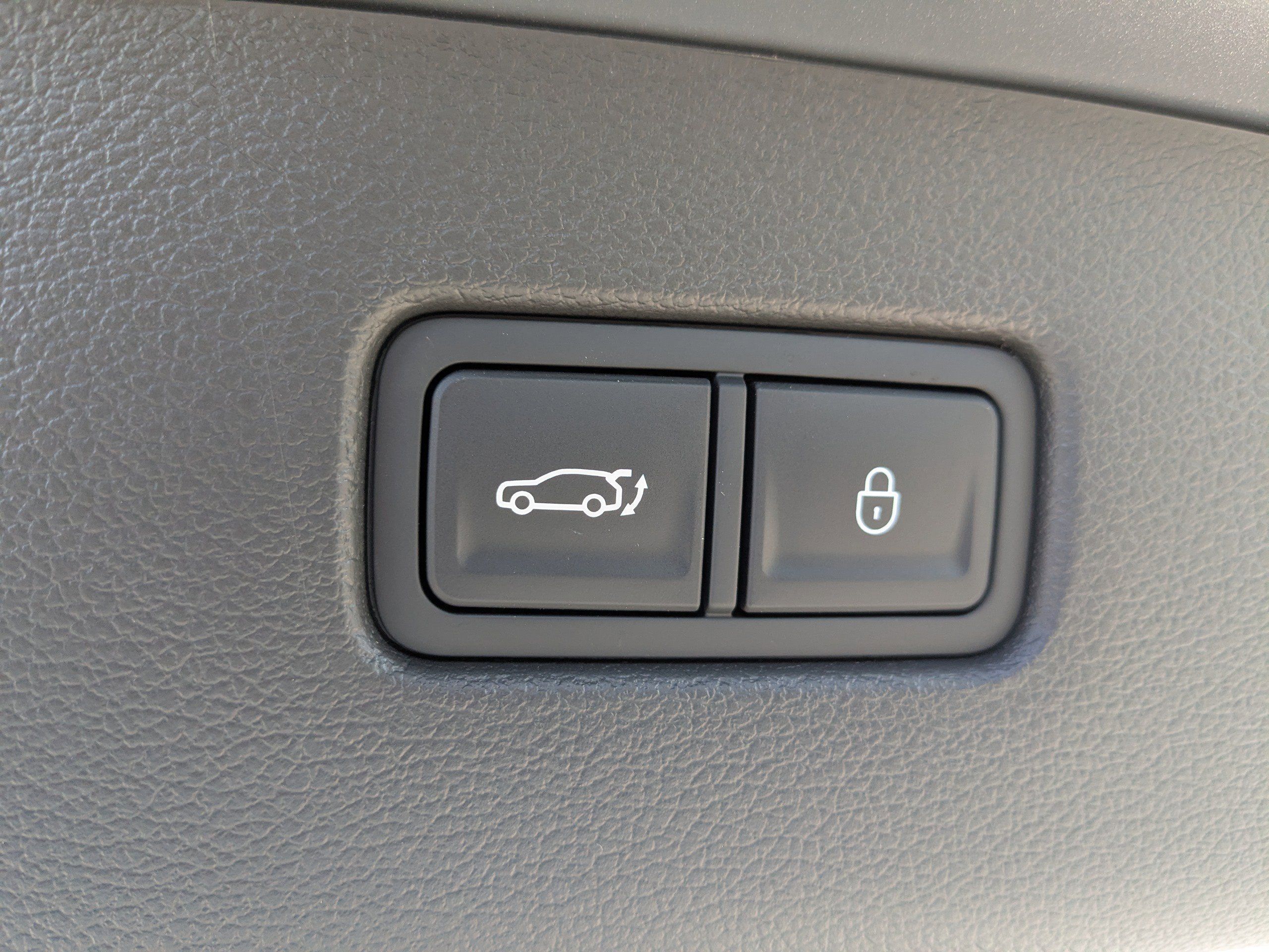 Used 2025 Genesis GV80 3.5T Prestige AWD/4WD image 17