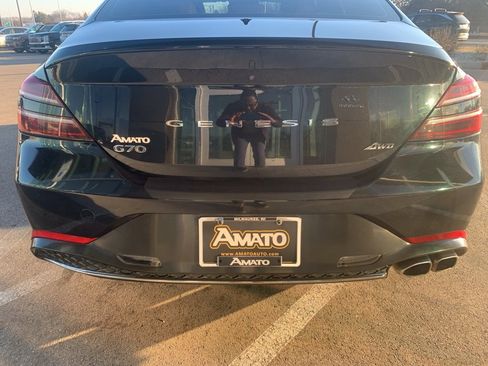 Used 2023 Genesis G70 2.0T image 4