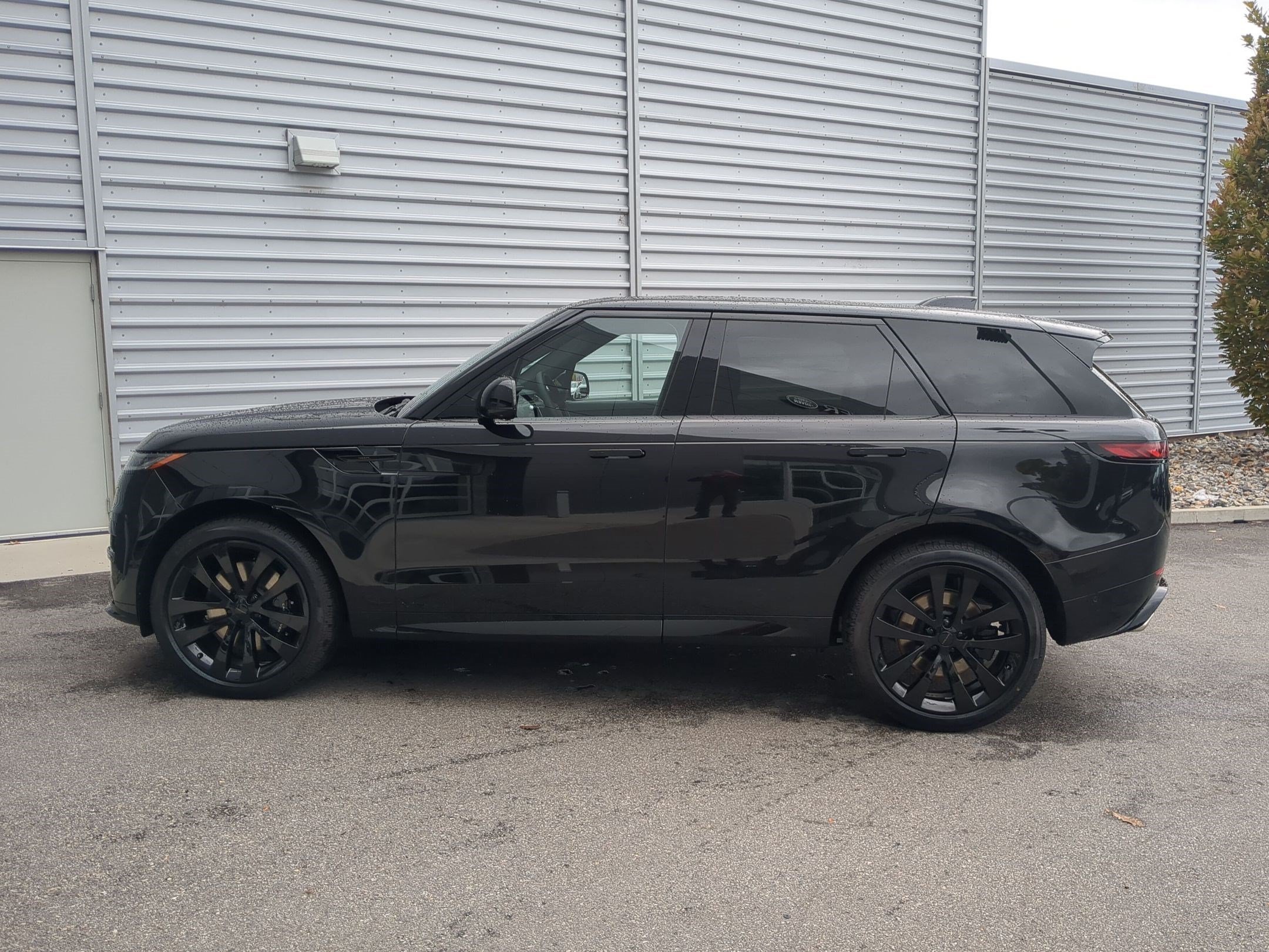 New 2027 Land Rover Range Rover Sport Twenty Edition AWD/4WD image 8