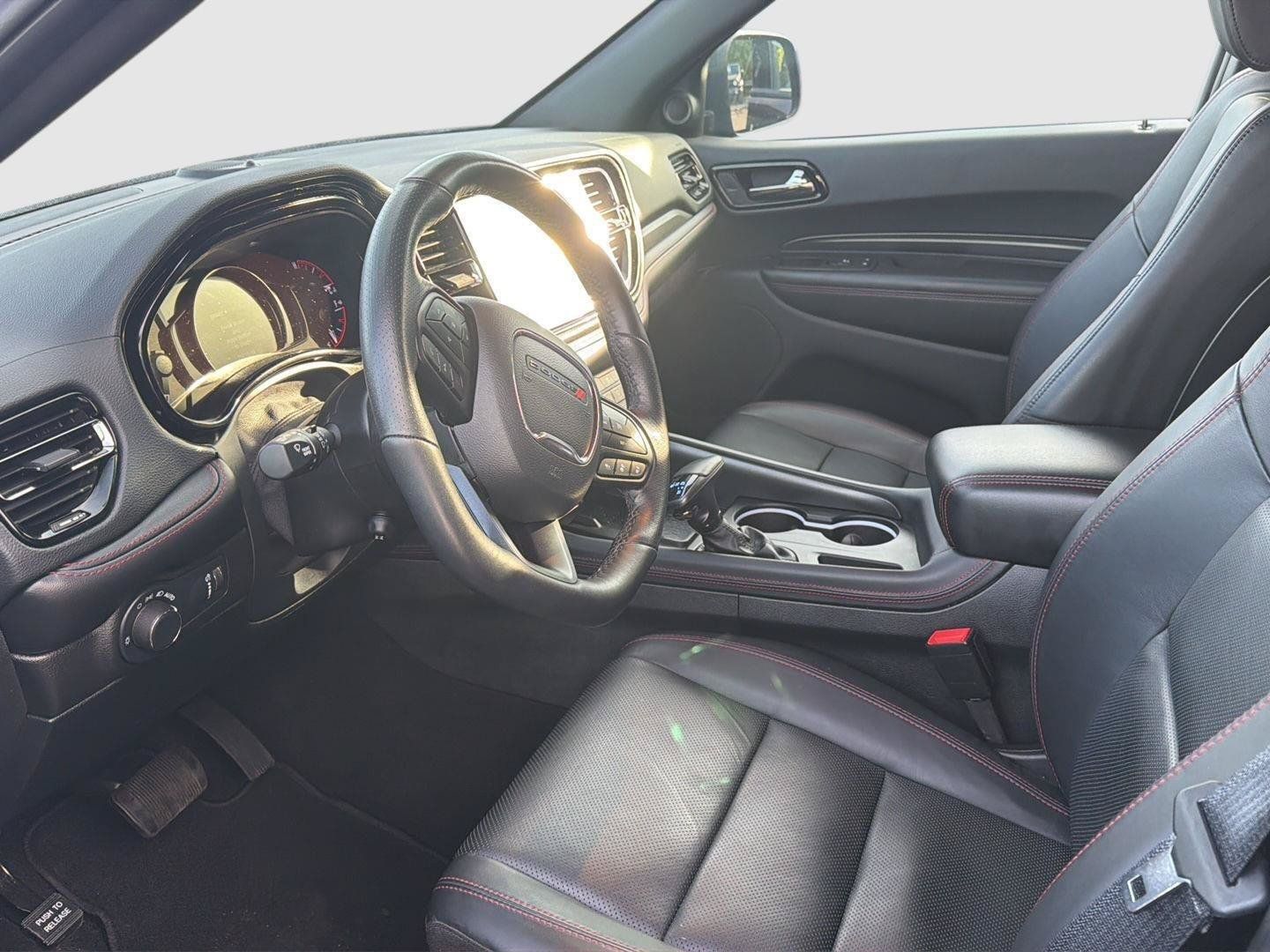 Used 2025 Dodge Durango GT AWD/4WD image 4