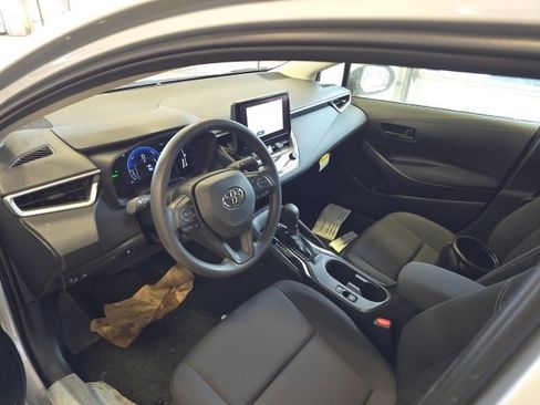 New 2026 Toyota Corolla LE image 9