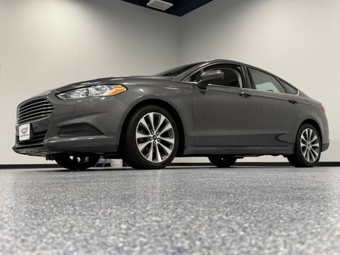 Used 2016 Ford Fusion S FWD image 5