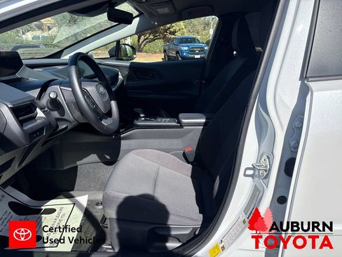 Certified 2024 Toyota Prius LE FWD image 12