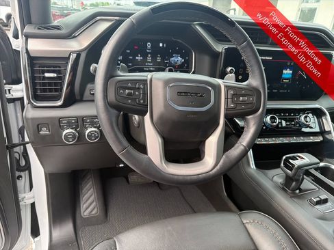 Used 2024 GMC Sierra 1500 Denali AWD/4WD image 16