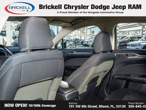 Used 2020 Ford Fusion SE image 17