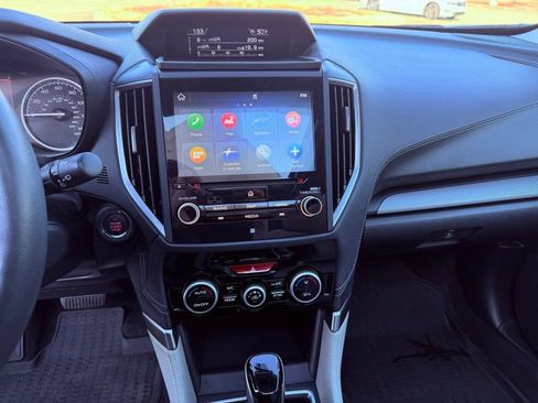 Used 2020 Subaru Forester Limited image 23