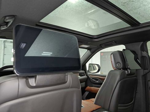 Used 2024 GMC Yukon Denali Ultimate image 23
