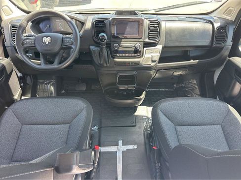 Used 2023 RAM ProMaster 3500 FWD image 4
