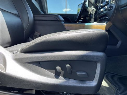 Used 2018 Chevrolet Silverado 1500 LTZ w/ Max Trailering Package AWD/4WD image 35