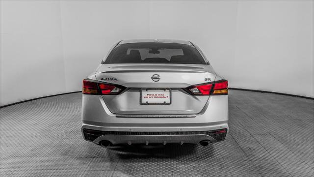 Used 2022 Nissan Altima 2.5 SR FWD image 7