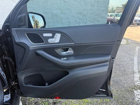 Used 2025 Mercedes-Benz GLE 450e GLE 450e image 26