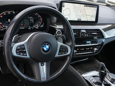 Certified 2023 BMW 540i xDrive w/ M Sport Package image 10