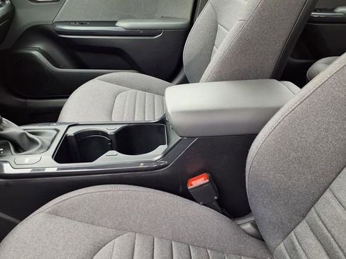 Used 2025 Kia K4 EX FWD image 59
