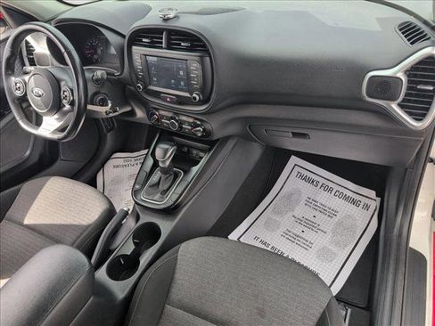 Used 2020 Kia Soul GT-Line FWD image 20