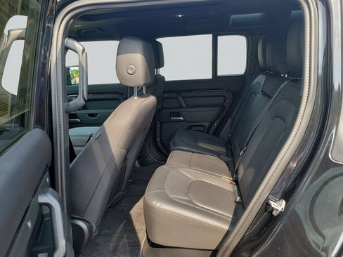 Used 2025 Land Rover Defender 110 S AWD/4WD image 29