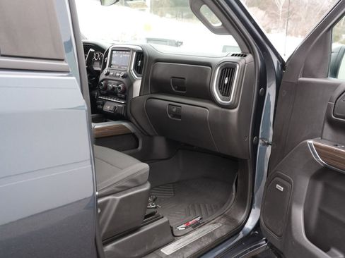 Used 2020 Chevrolet Silverado 1500 RST image 30