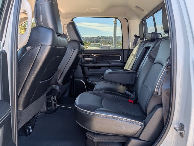 Used 2024 RAM 2500 Laramie w/ Safety Group AWD/4WD image 13